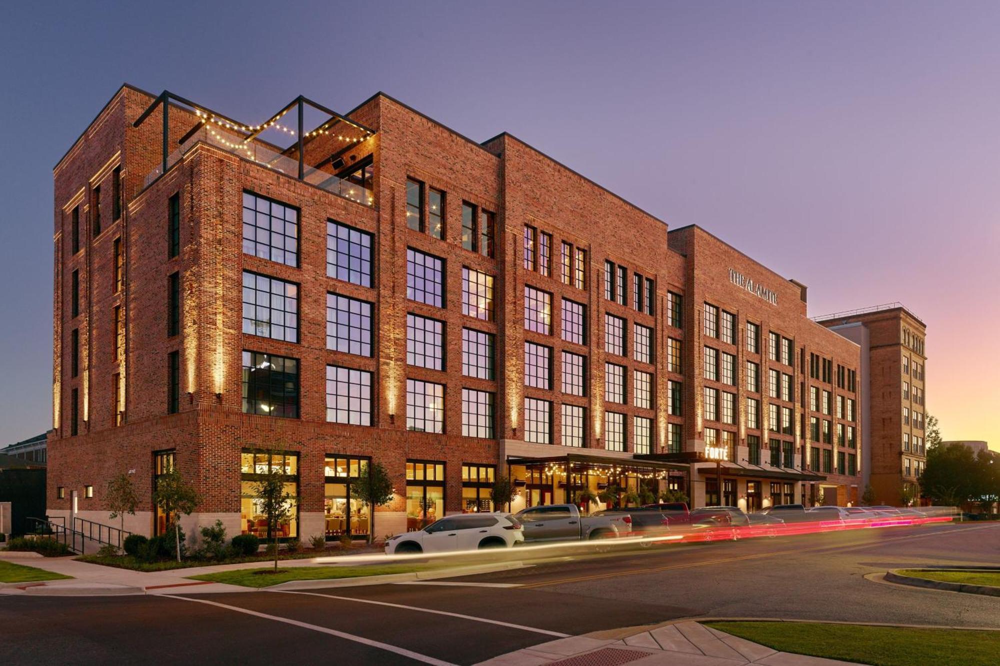 The Alamite, Tuscaloosa, A Tribute Portfolio Hotel 外观 照片